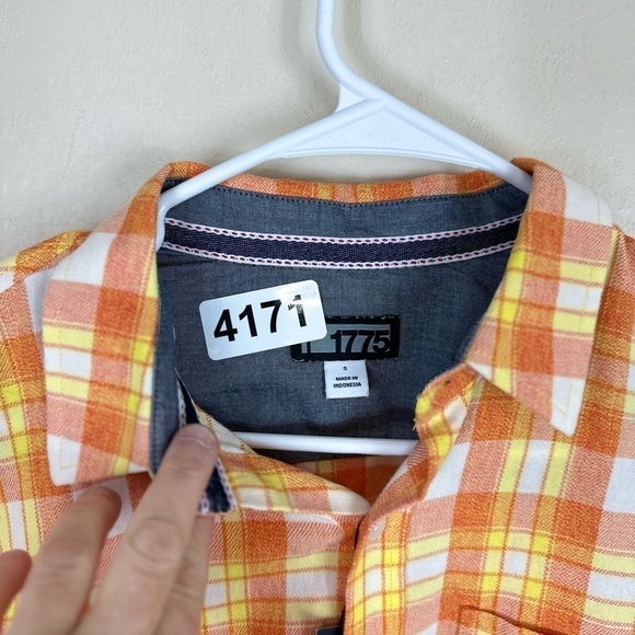 1775 small button down shirt nwt p2p 20-1/2 length 29 - Picture 3 of 5